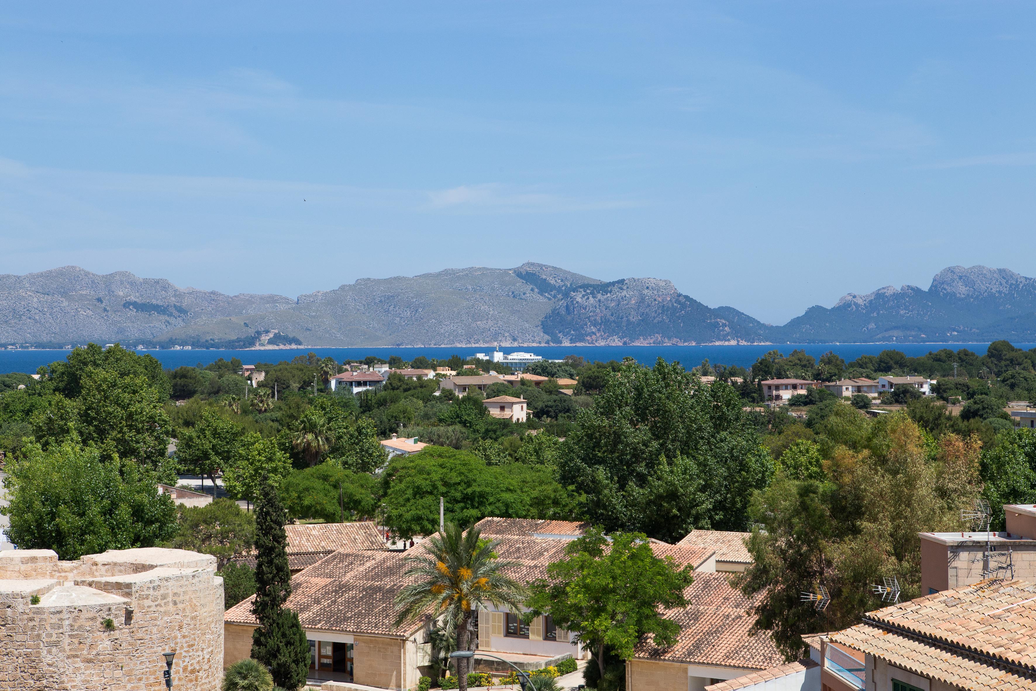 Apartamentos Carlos V Alcúdia Eksteriør bilde