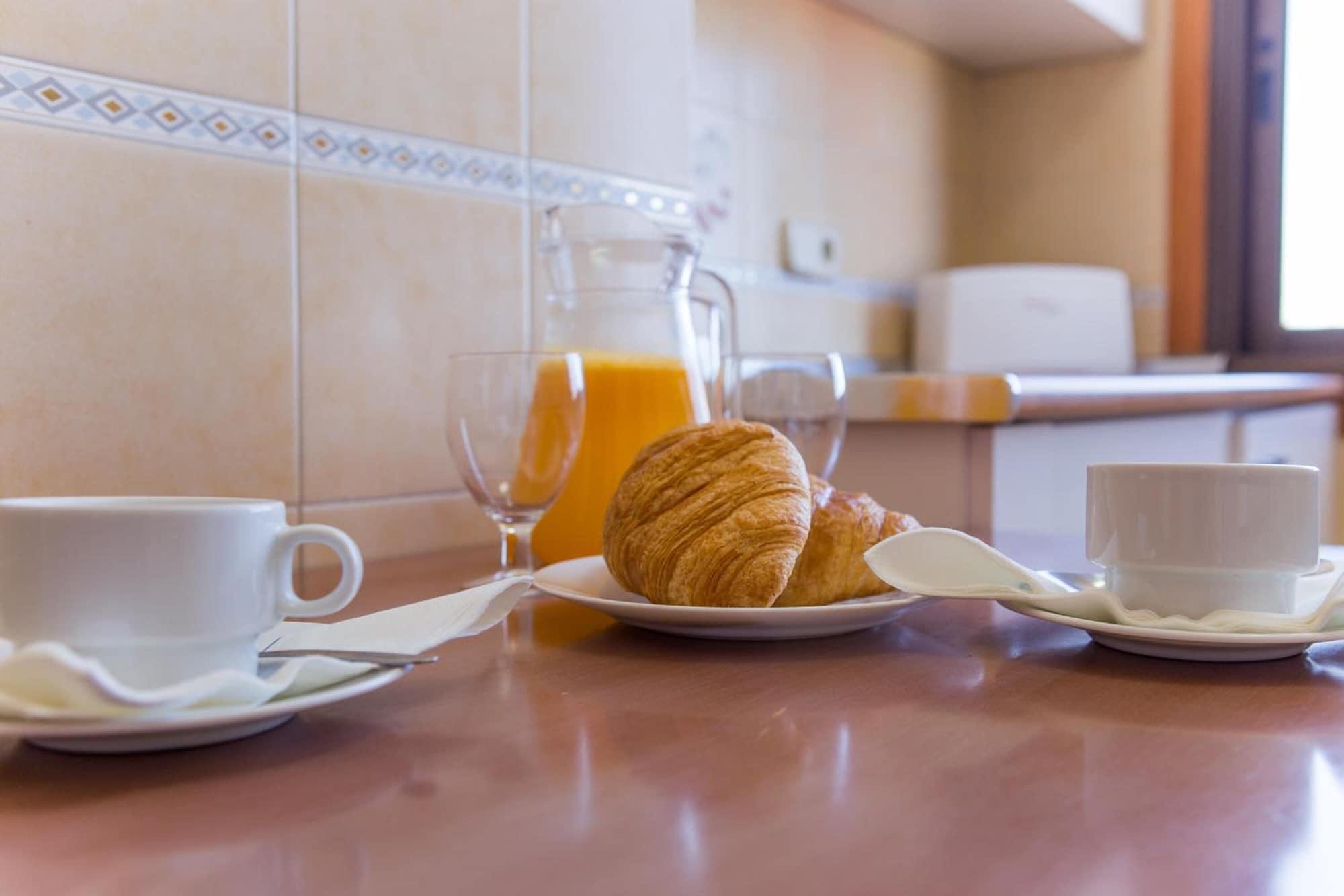 Apartamentos Carlos V Alcúdia Eksteriør bilde