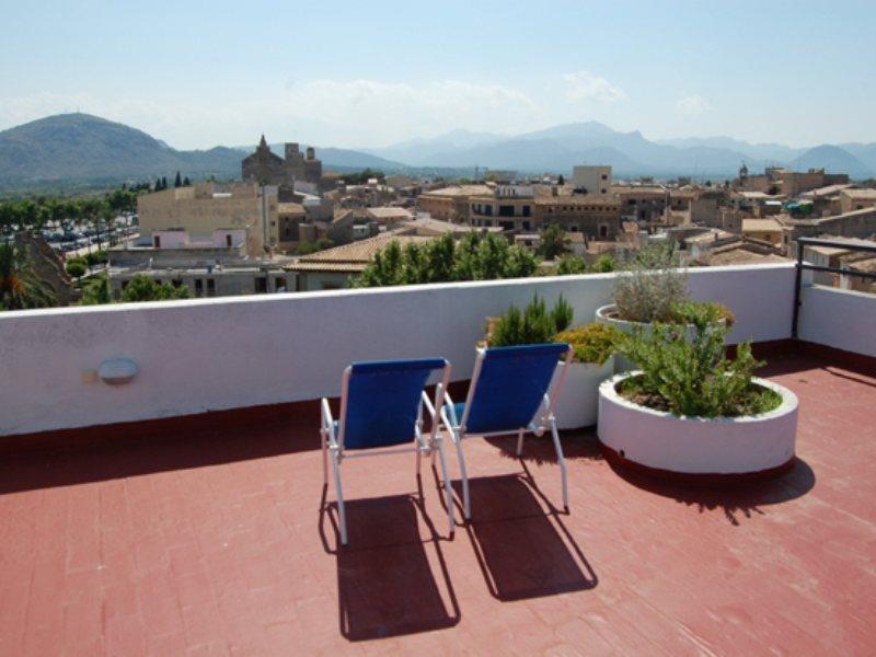 Apartamentos Carlos V Alcúdia Eksteriør bilde
