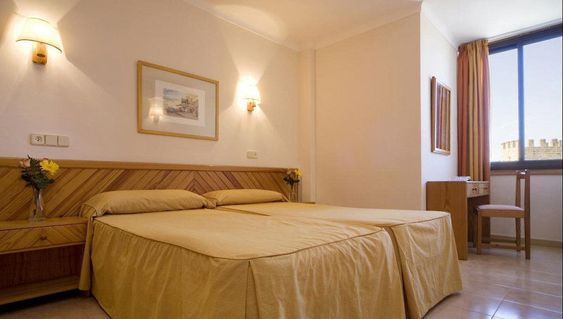 Apartamentos Carlos V Alcúdia Eksteriør bilde