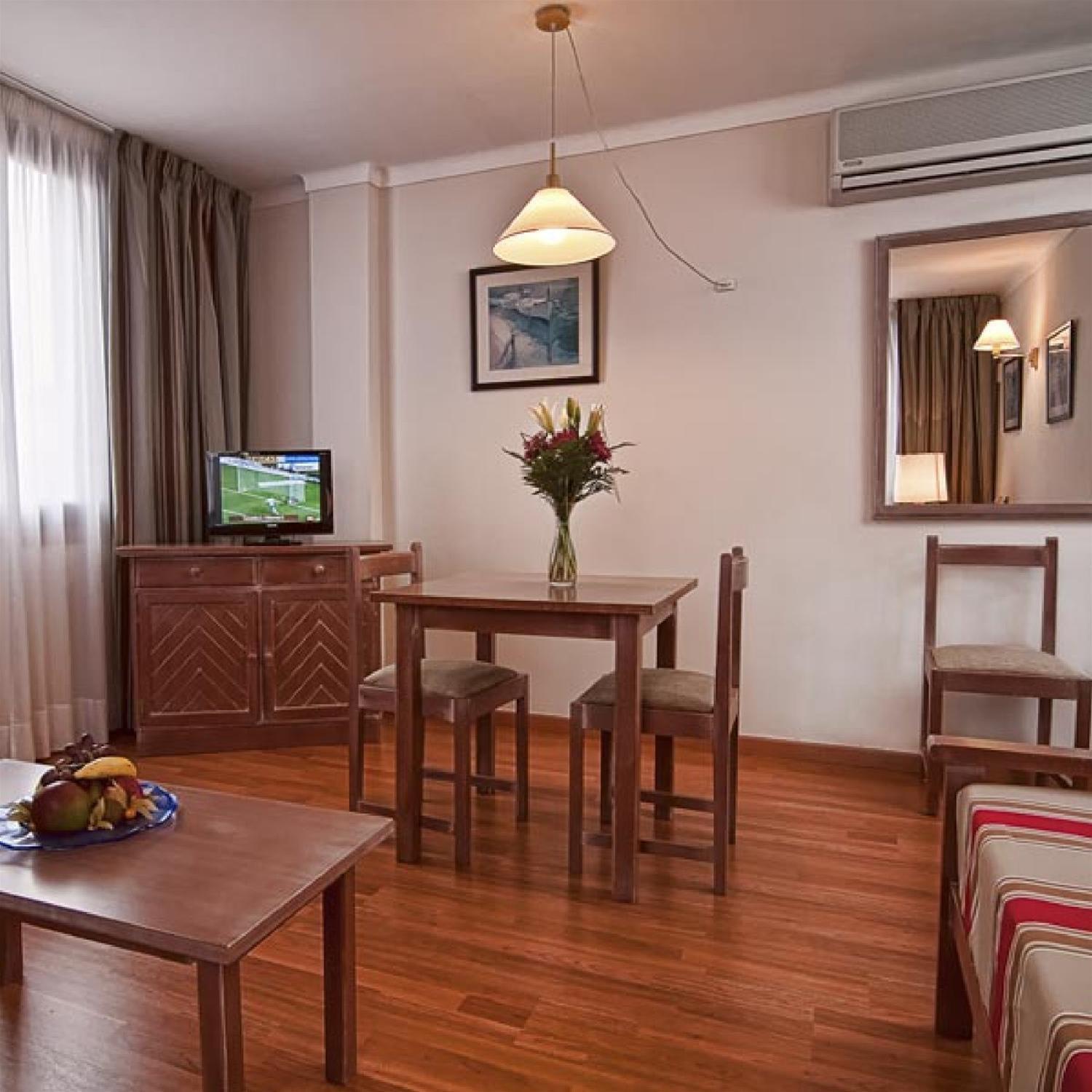 Apartamentos Carlos V Alcúdia Eksteriør bilde